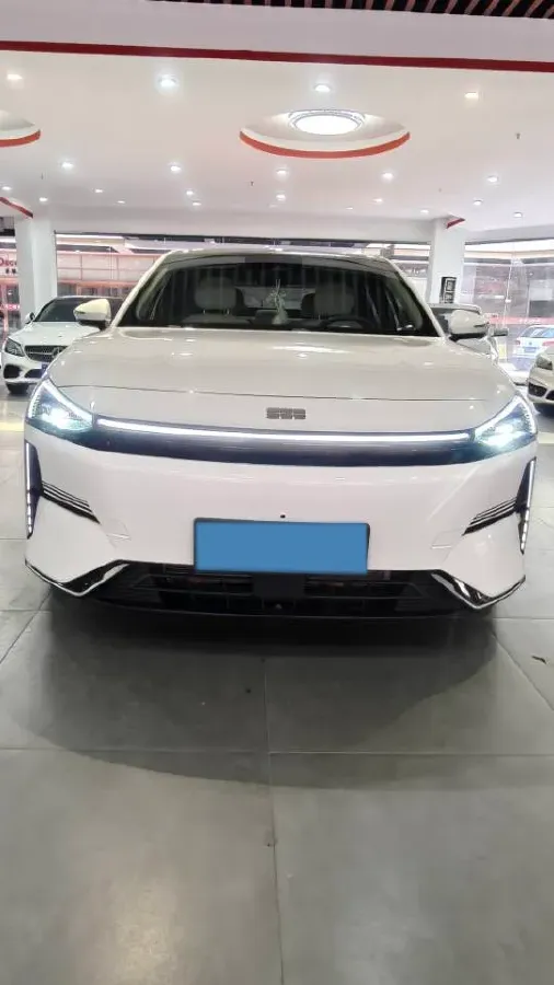 2023 Geely Galaxy L6 1.5T 163HP L4 3DHT PHEV,autocango,china used car exporter,china ev exporter,chinese used car exporter,chinese used ev exporter