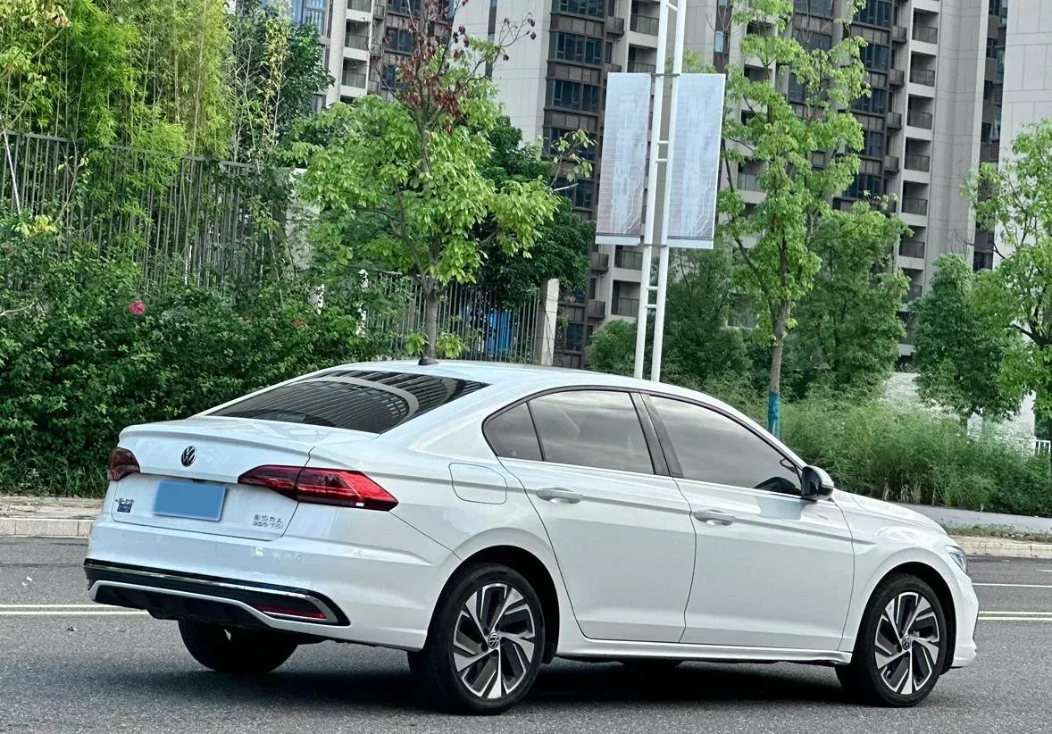 2023 Volkswagen Bora 1.2T 116HP L4 7DCT,autocango,china used car exporter,china ev exporter,chinese used car exporter,chinese used ev exporter