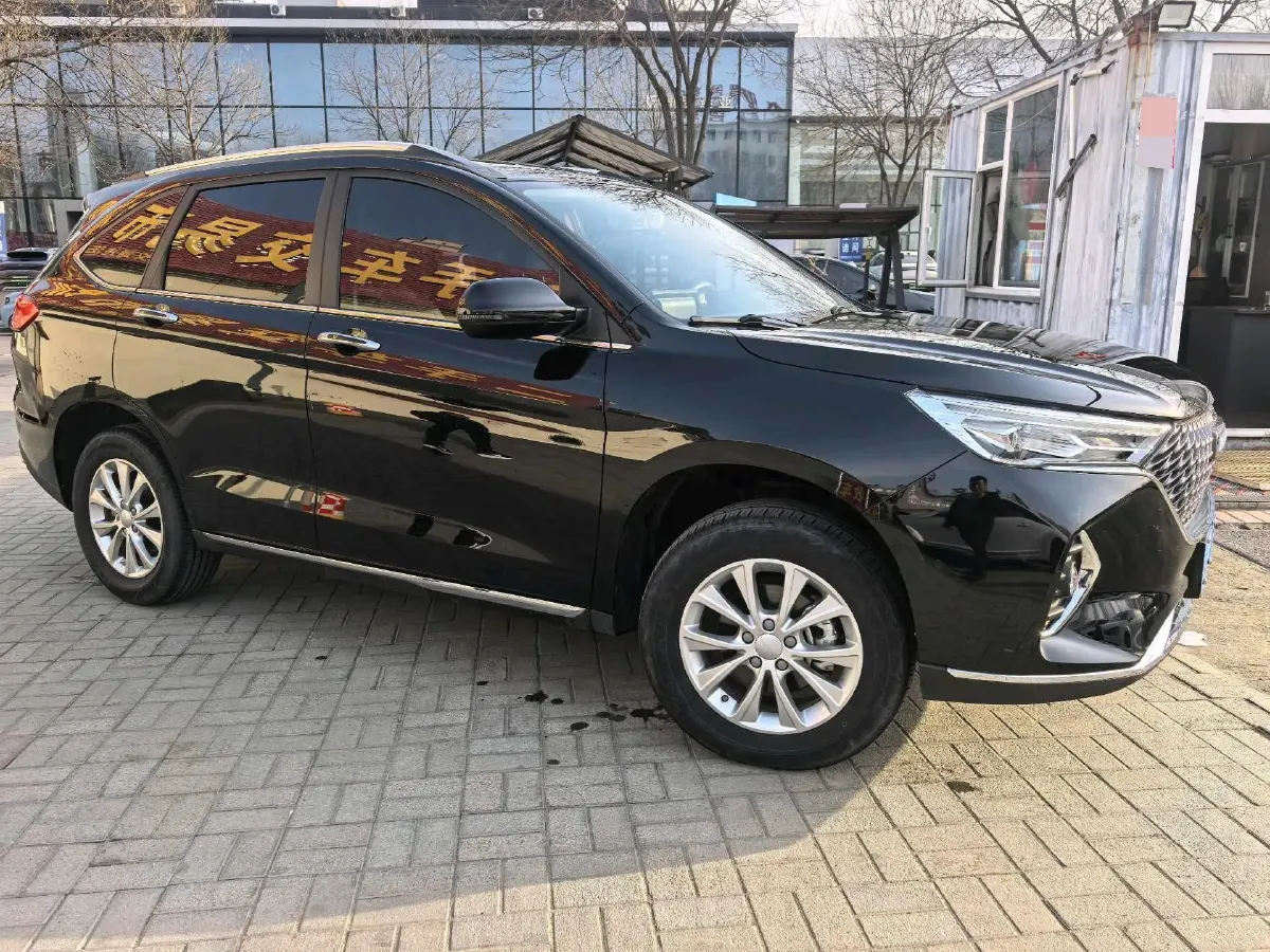 2021 Haval M6 1.5T 150HP L4 6MT,autocango,china used car exporter,china ev exporter,chinese used car exporter,chinese used ev exporter