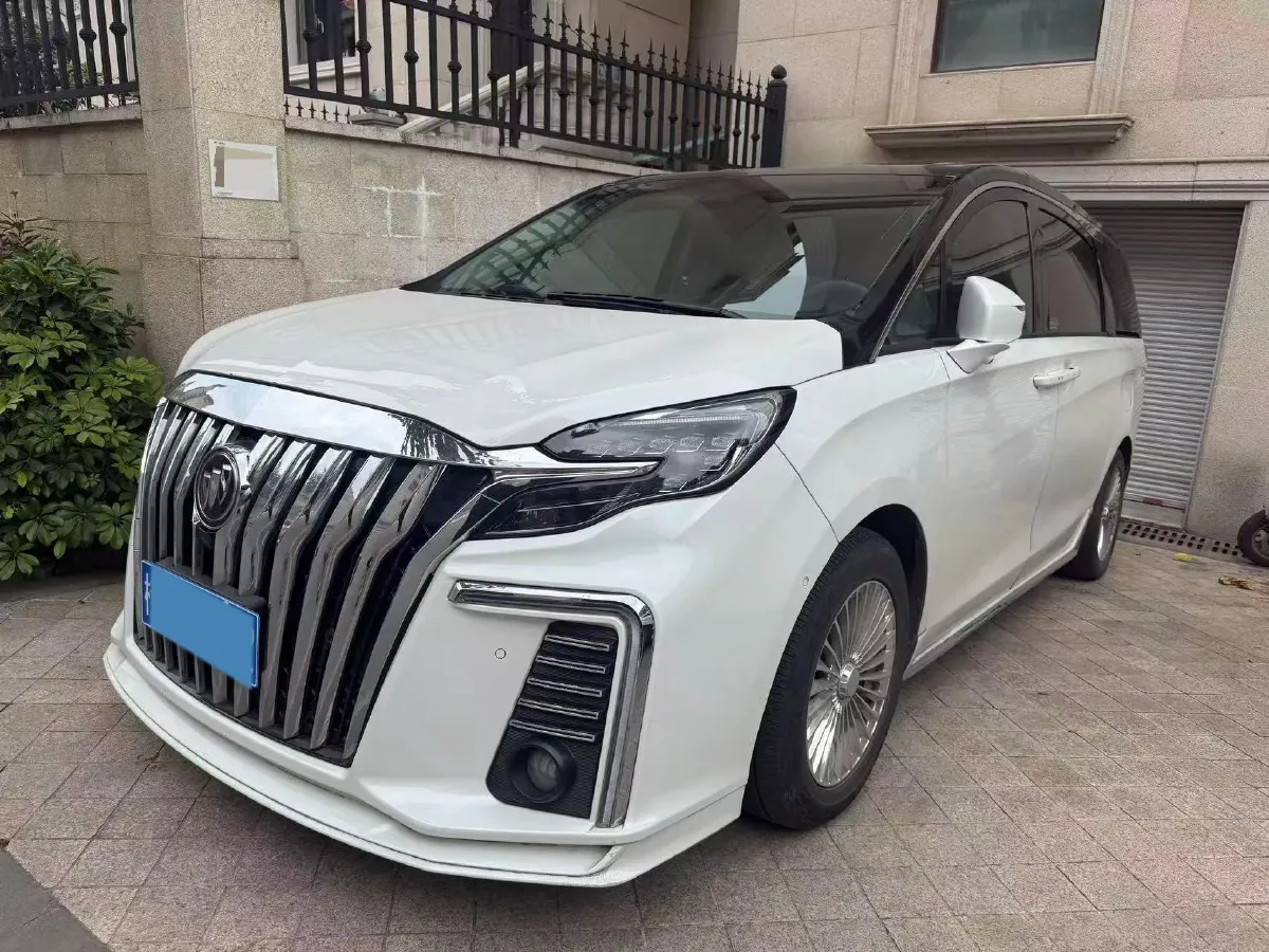 2022 Buick GL8 2.0T 237HP L4 9AT,autocango,china used car exporter,china ev exporter,chinese used car exporter,chinese used ev exporter
