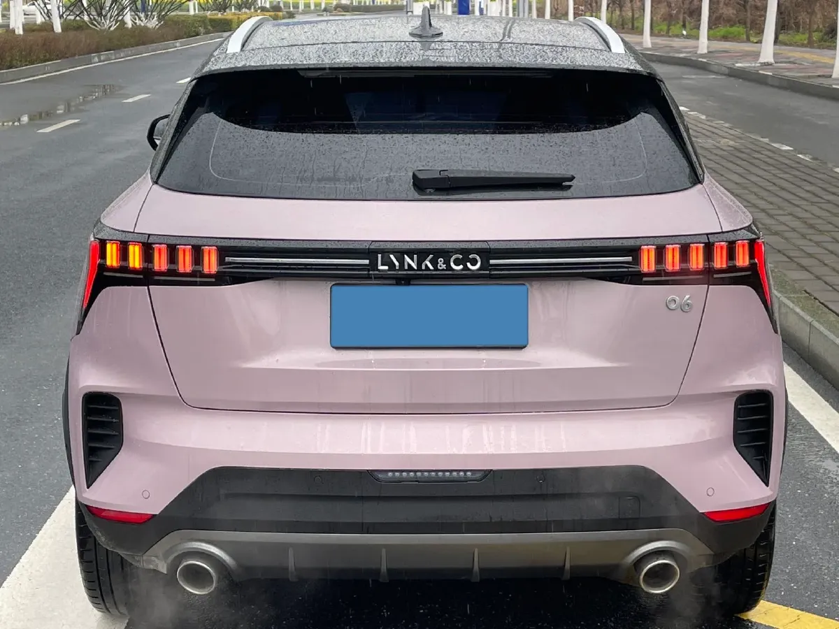 2023 LYNK&CO 03 1.5T 181HP L4 7DCT,autocango,china used car exporter,china ev exporter,chinese used car exporter,chinese used ev exporter