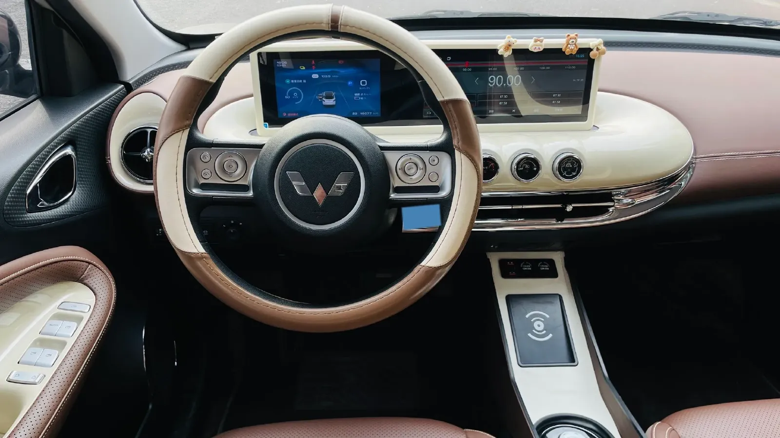 2024 WuLing BinGuo BEV 31.9KWH,autocango,china used car exporter,china ev exporter,chinese used car exporter,chinese used ev exporter