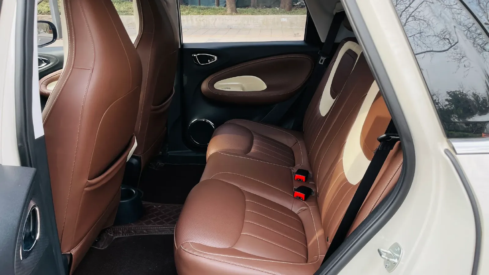 2024 WuLing BinGuo BEV 31.9KWH,autocango,china used car exporter,china ev exporter,chinese used car exporter,chinese used ev exporter