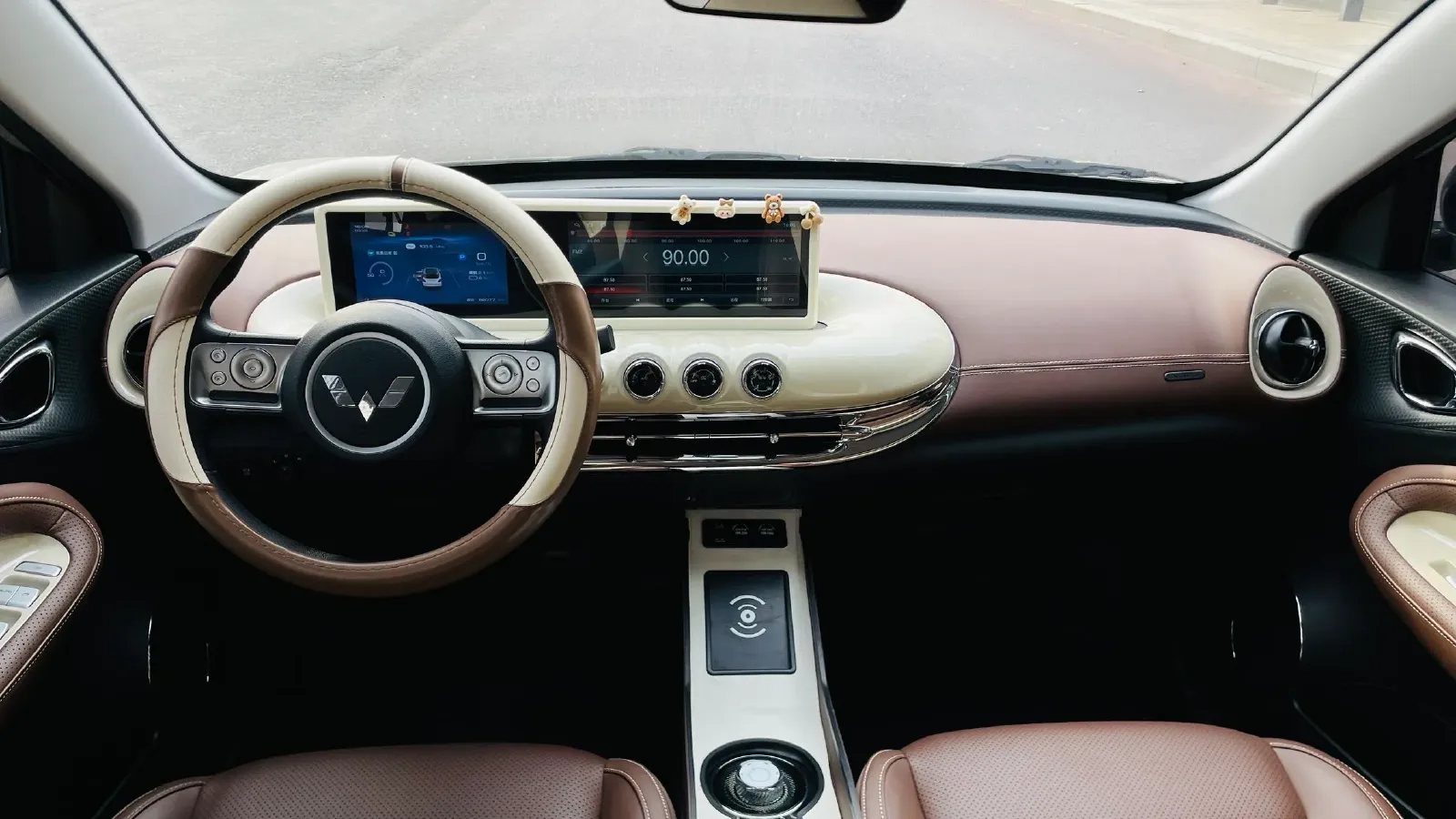 2024 WuLing BinGuo BEV 31.9KWH,autocango,china used car exporter,china ev exporter,chinese used car exporter,chinese used ev exporter