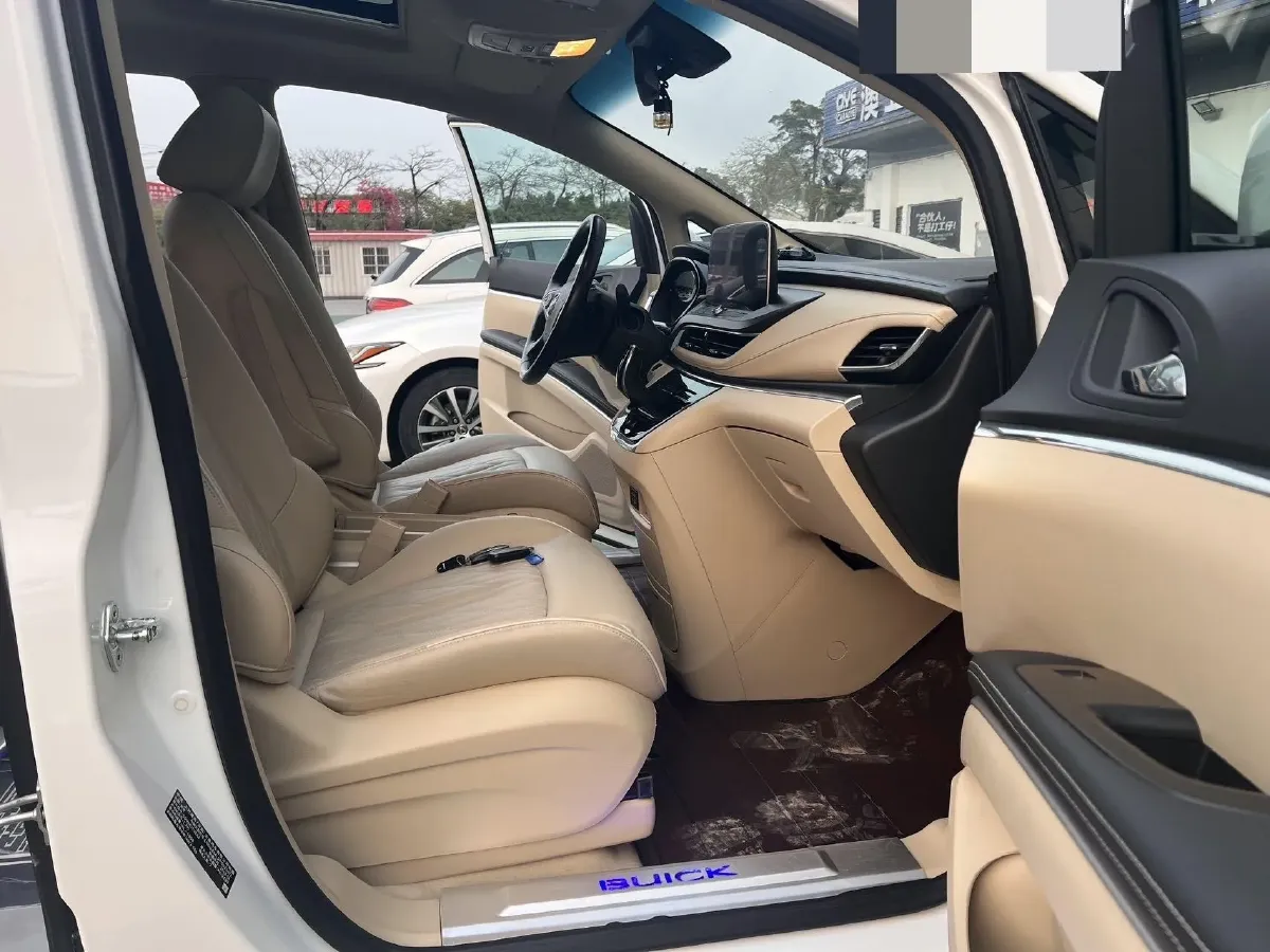 2023 Buick GL8 2.0T 237HP L4 9AT,autocango,china used car exporter,china ev exporter,chinese used car exporter,chinese used ev exporter