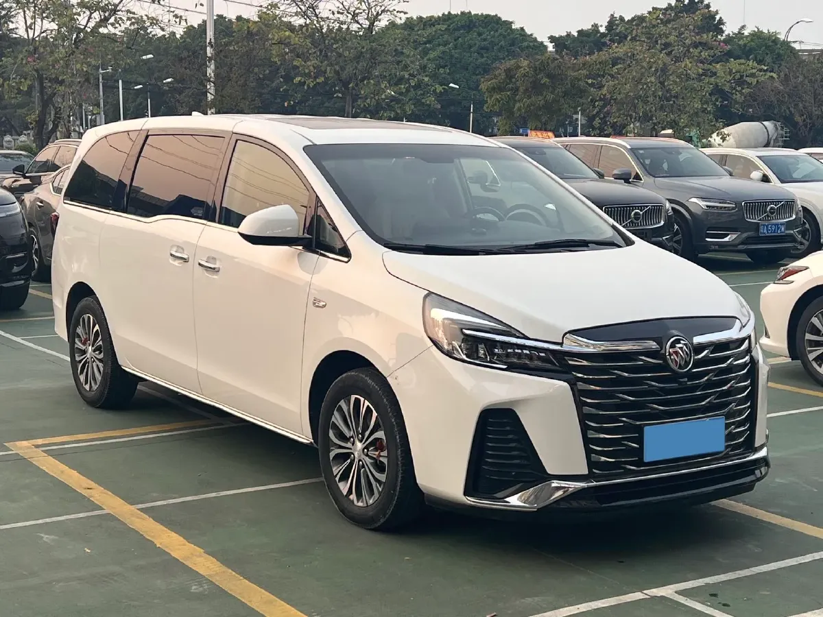 2023 Buick GL8 2.0T 237HP L4 9AT,autocango,china used car exporter,china ev exporter,chinese used car exporter,chinese used ev exporter