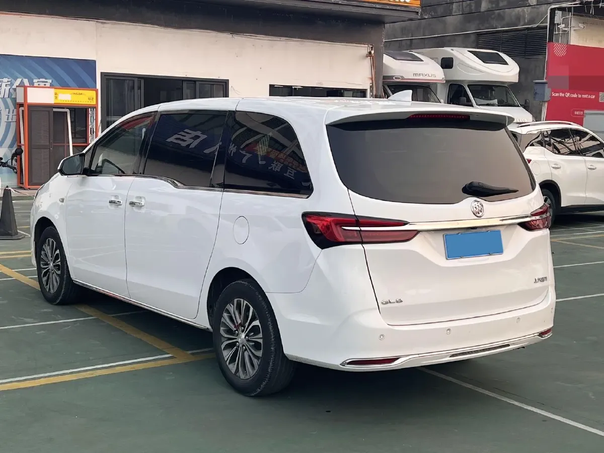 2023 Buick GL8 2.0T 237HP L4 9AT,autocango,china used car exporter,china ev exporter,chinese used car exporter,chinese used ev exporter