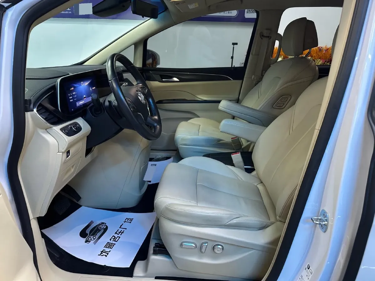 2023 Buick GL8 2.0T 237HP L4 9AT,autocango,china used car exporter,china ev exporter,chinese used car exporter,chinese used ev exporter