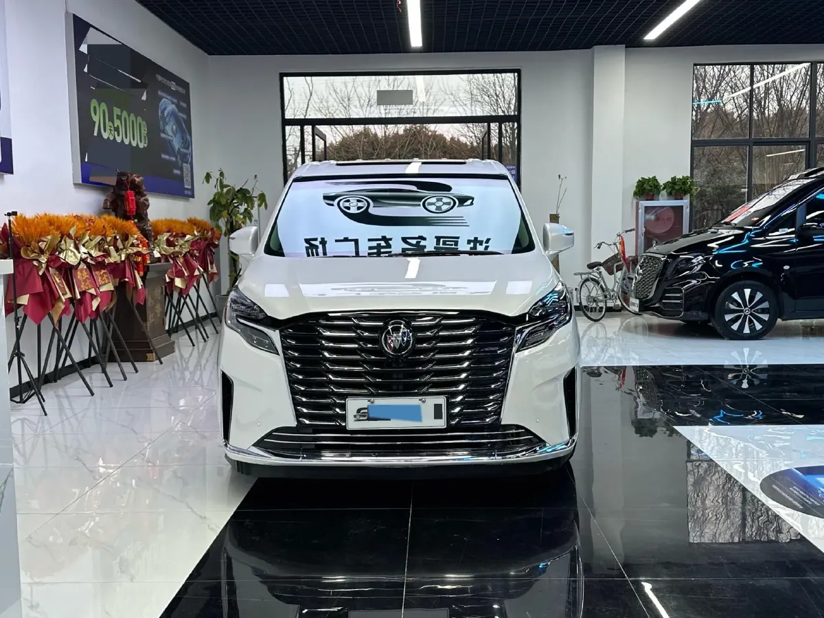 2023 Buick GL8 2.0T 237HP L4 9AT,autocango,china used car exporter,china ev exporter,chinese used car exporter,chinese used ev exporter