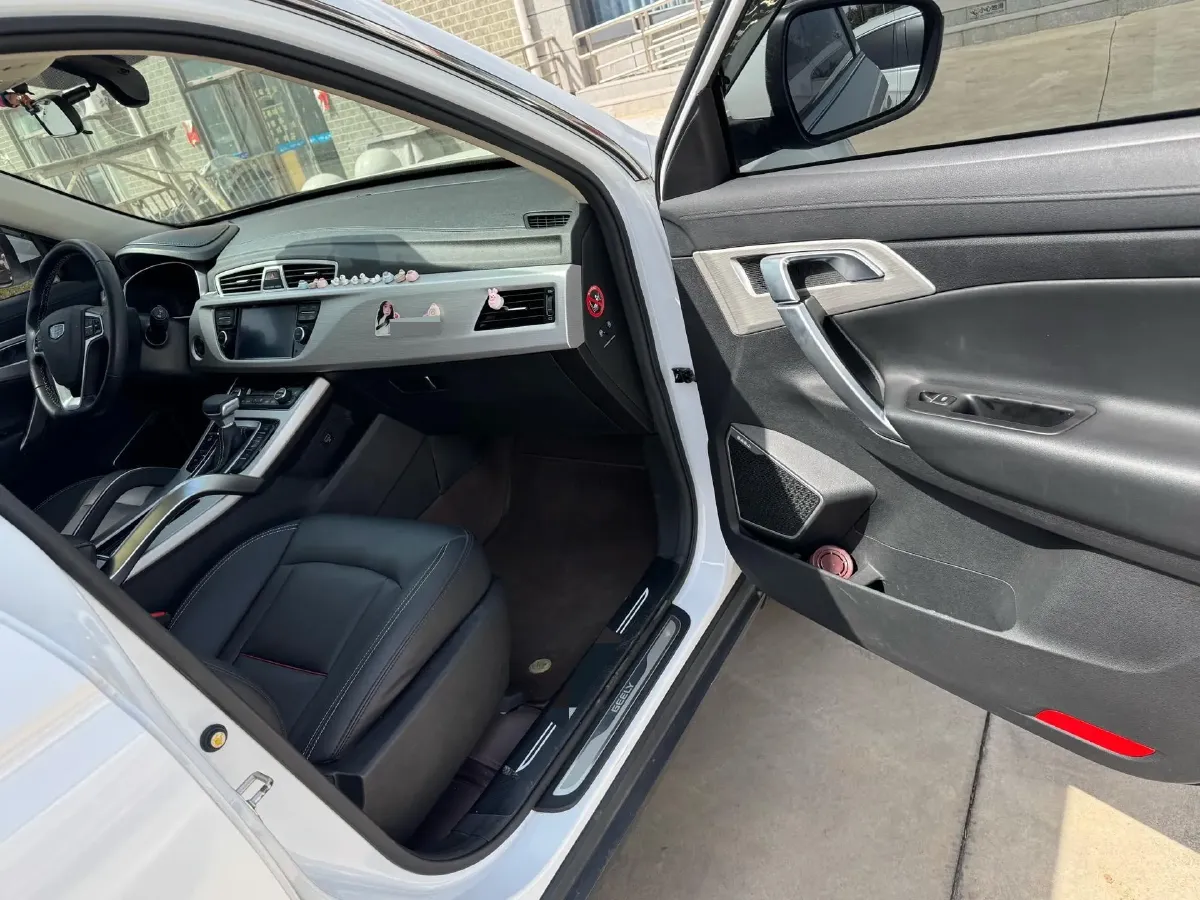 2018 Geely Azkarra 1.8T 184HP L4 6AT,autocango,china used car exporter,china ev exporter,chinese used car exporter,chinese used ev exporter