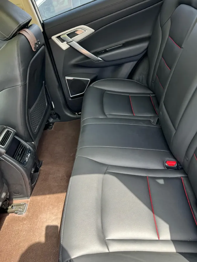 2018 Geely Azkarra 1.8T 184HP L4 6AT,autocango,china used car exporter,china ev exporter,chinese used car exporter,chinese used ev exporter