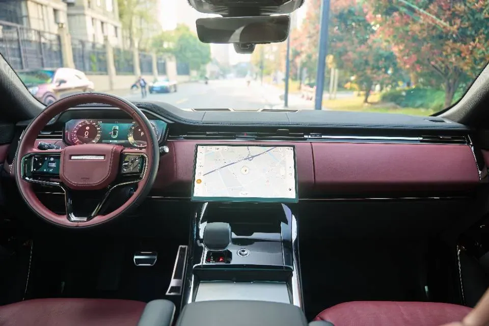 2024 Land Rover Range Rover Sport 3.0T 400HP L6 8AT,autocango,china used car exporter,china ev exporter,chinese used car exporter,chinese used ev exporter