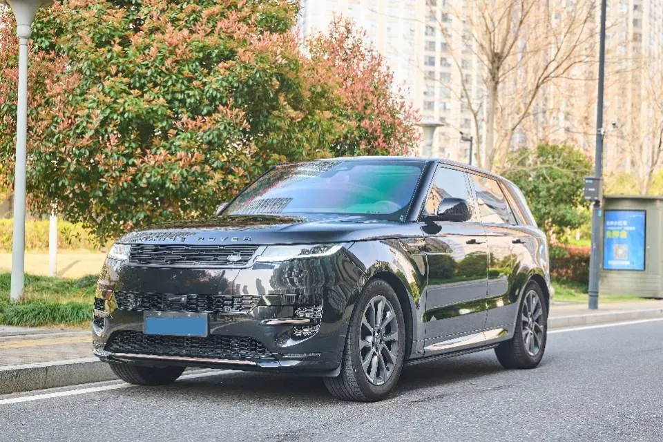 2024 Land Rover Range Rover Sport 3.0T 400HP L6 8AT,autocango,china used car exporter,china ev exporter,chinese used car exporter,chinese used ev exporter