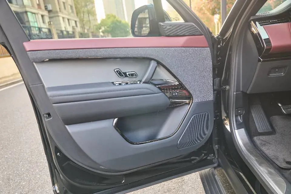 2024 Land Rover Range Rover Sport 3.0T 400HP L6 8AT,autocango,china used car exporter,china ev exporter,chinese used car exporter,chinese used ev exporter