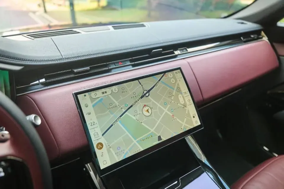 2024 Land Rover Range Rover Sport 3.0T 400HP L6 8AT,autocango,china used car exporter,china ev exporter,chinese used car exporter,chinese used ev exporter