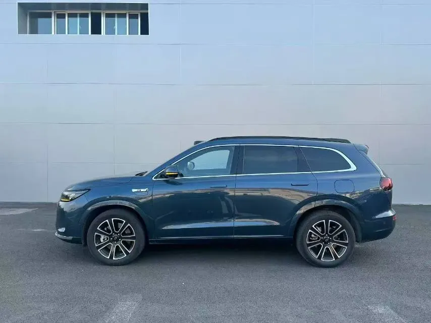 2024 AITO AITO M7 1.5T 152HP L4 REEV 42KWH,autocango,china used car exporter,china ev exporter,chinese used car exporter,chinese used ev exporter