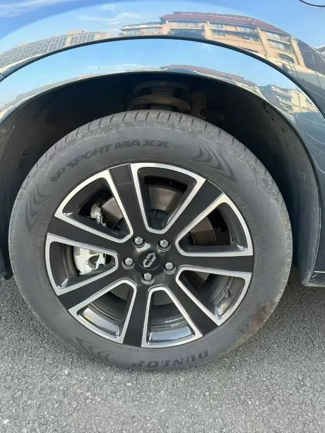 2024 AITO AITO M7 1.5T 152HP L4 REEV 42KWH,autocango,china used car exporter,china ev exporter,chinese used car exporter,chinese used ev exporter