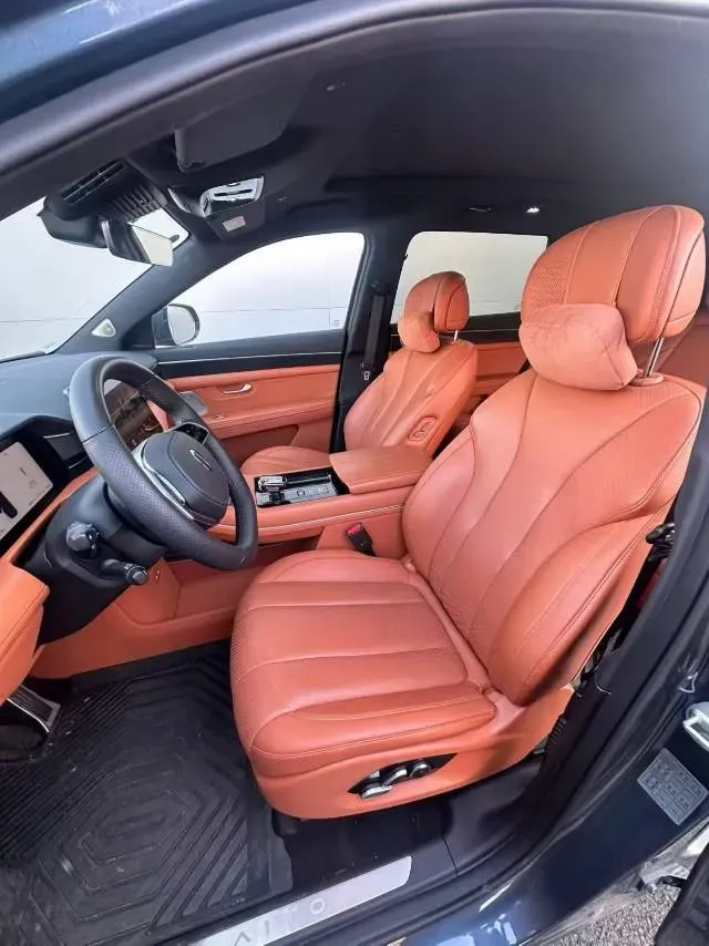 2024 AITO AITO M7 1.5T 152HP L4 REEV 42KWH,autocango,china used car exporter,china ev exporter,chinese used car exporter,chinese used ev exporter