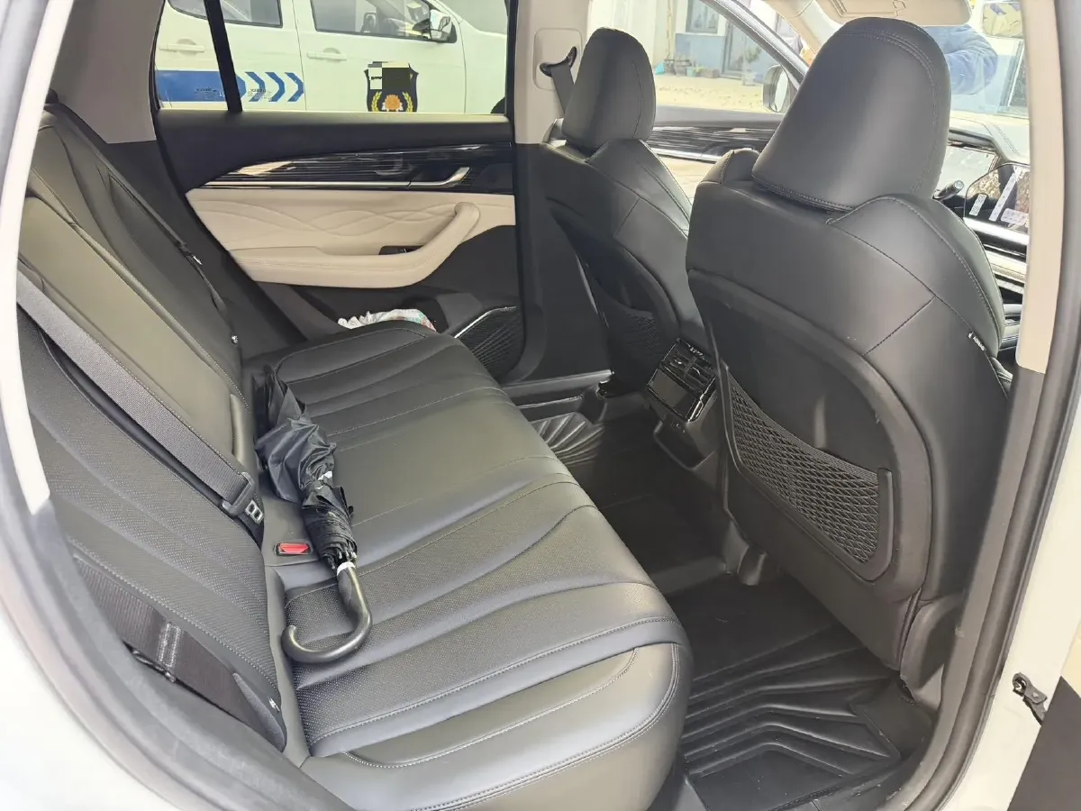 2023 Geely Monjaro 2.0T 238HP L4 8AT,autocango,china used car exporter,china ev exporter,chinese used car exporter,chinese used ev exporter