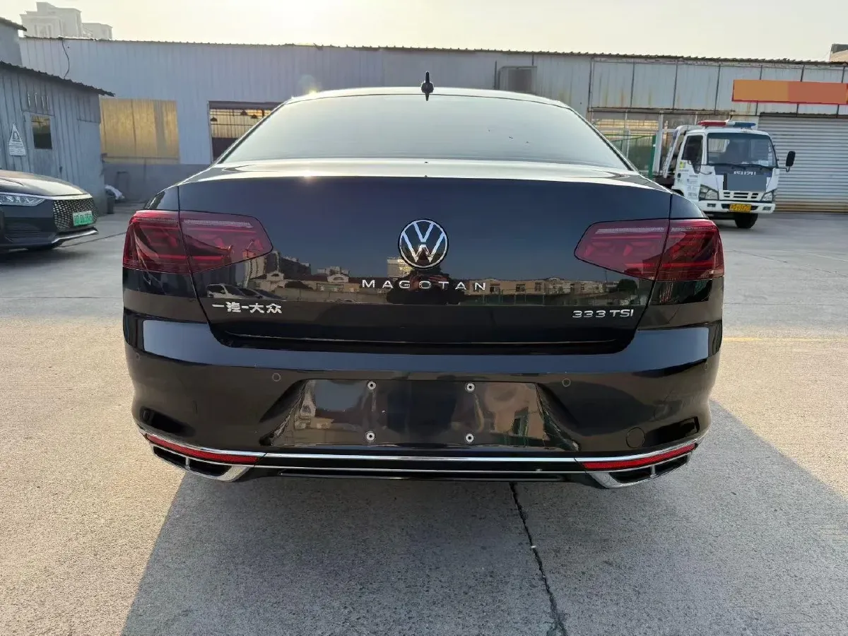 2023 Volkswagen Magotan 2.0T 186HP L4 7DCT,autocango,china used car exporter,china ev exporter,chinese used car exporter,chinese used ev exporter