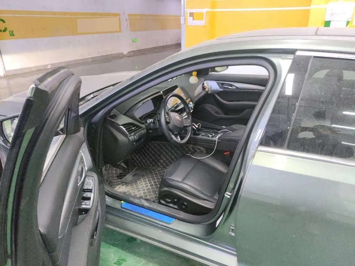 2023 Cadillac CT5 2.0T 237HP L4 10AT,autocango,china used car exporter,china ev exporter,chinese used car exporter,chinese used ev exporter