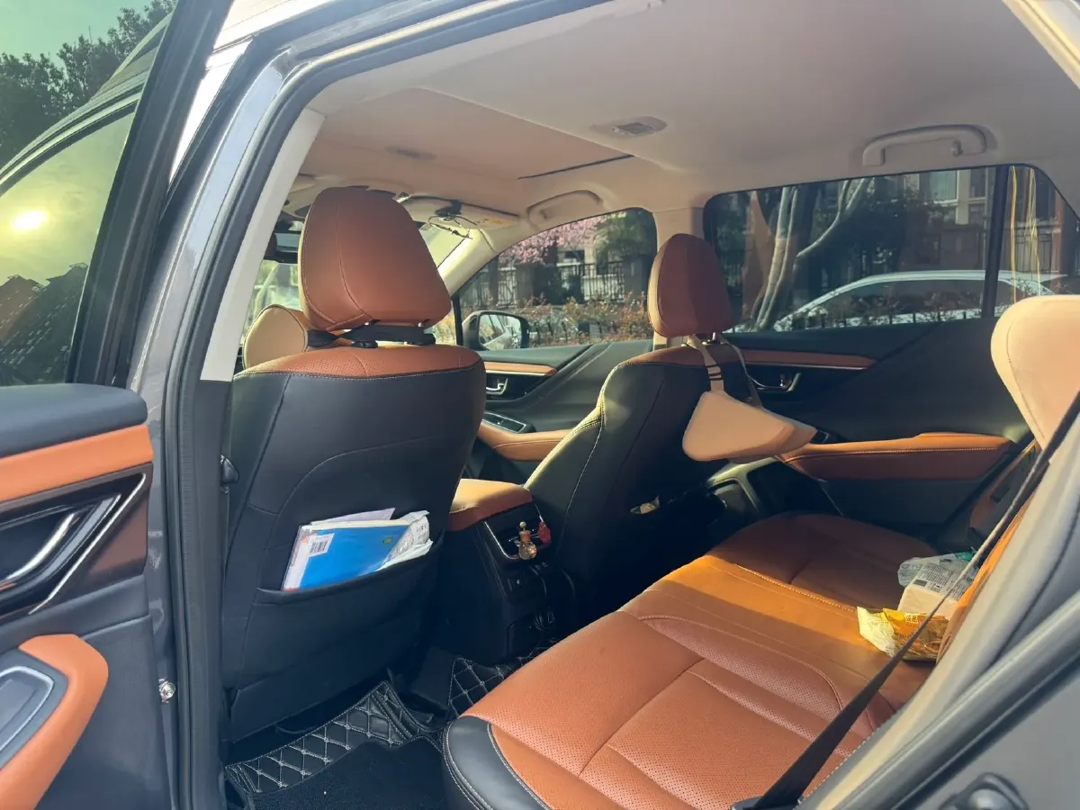 2021 Subaru Outback 2.5L 169HP H4 CVT,autocango,china used car exporter,china ev exporter,chinese used car exporter,chinese used ev exporter