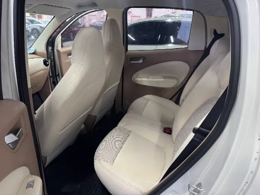 2025 WuLing HongGuang MINI EV BEV 16.2KWH,autocango,china used car exporter,china ev exporter,chinese used car exporter,chinese used ev exporter