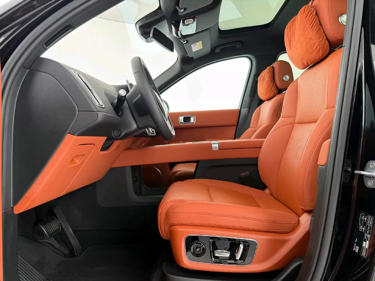 2024 Toyota Granvia 2.5L 189HP L4 E-CVT Hybrid,autocango,china used car exporter,china ev exporter,chinese used car exporter,chinese used ev exporter