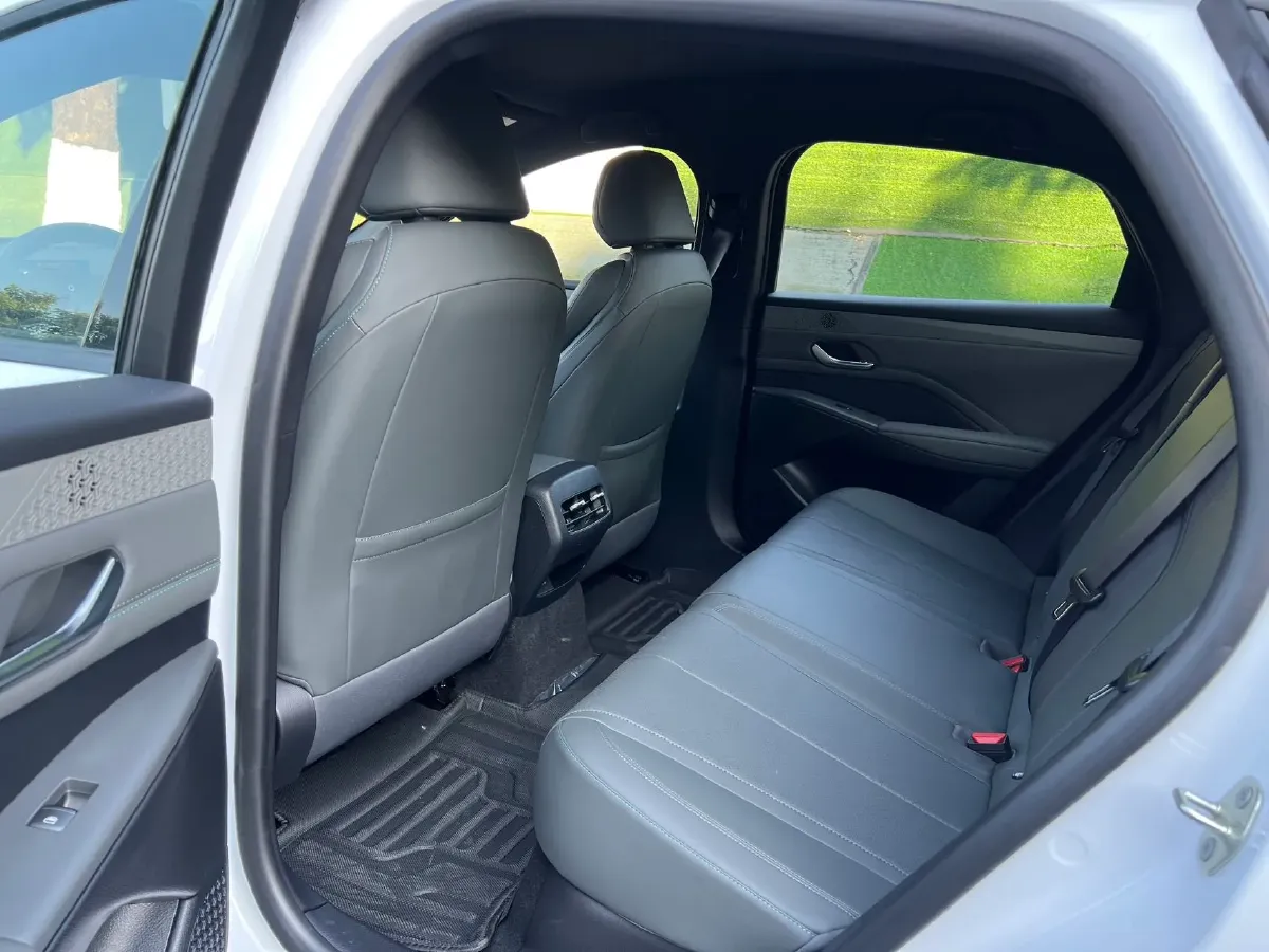 2025 BYD Qin Plus 1.5L 101HP L4 E-CVT PHEV 7.68KWH,autocango,china used car exporter,china ev exporter,chinese used car exporter,chinese used ev exporter