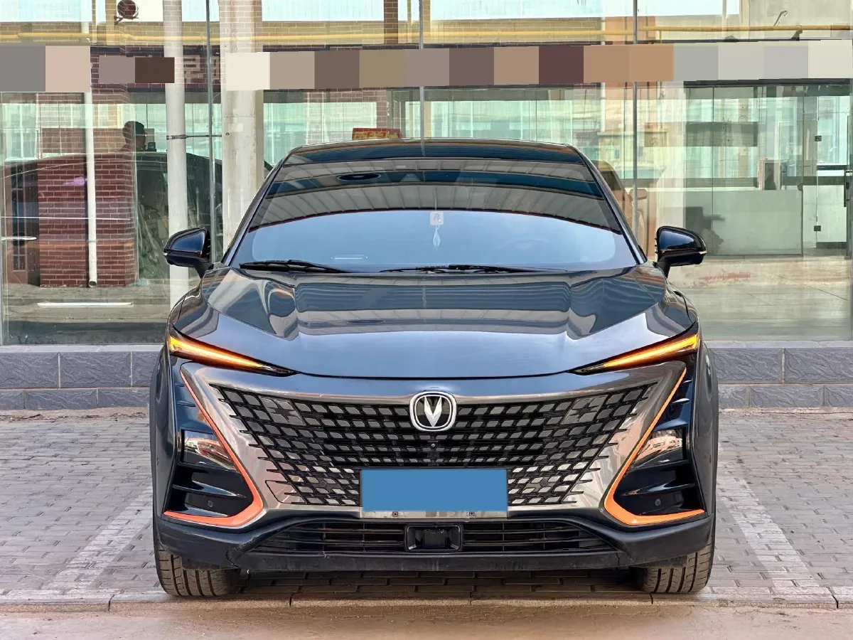 2020 ChangAn UNI-T 1.5T 180HP L4 7DCT,autocango,china used car exporter,china ev exporter,chinese used car exporter,chinese used ev exporter