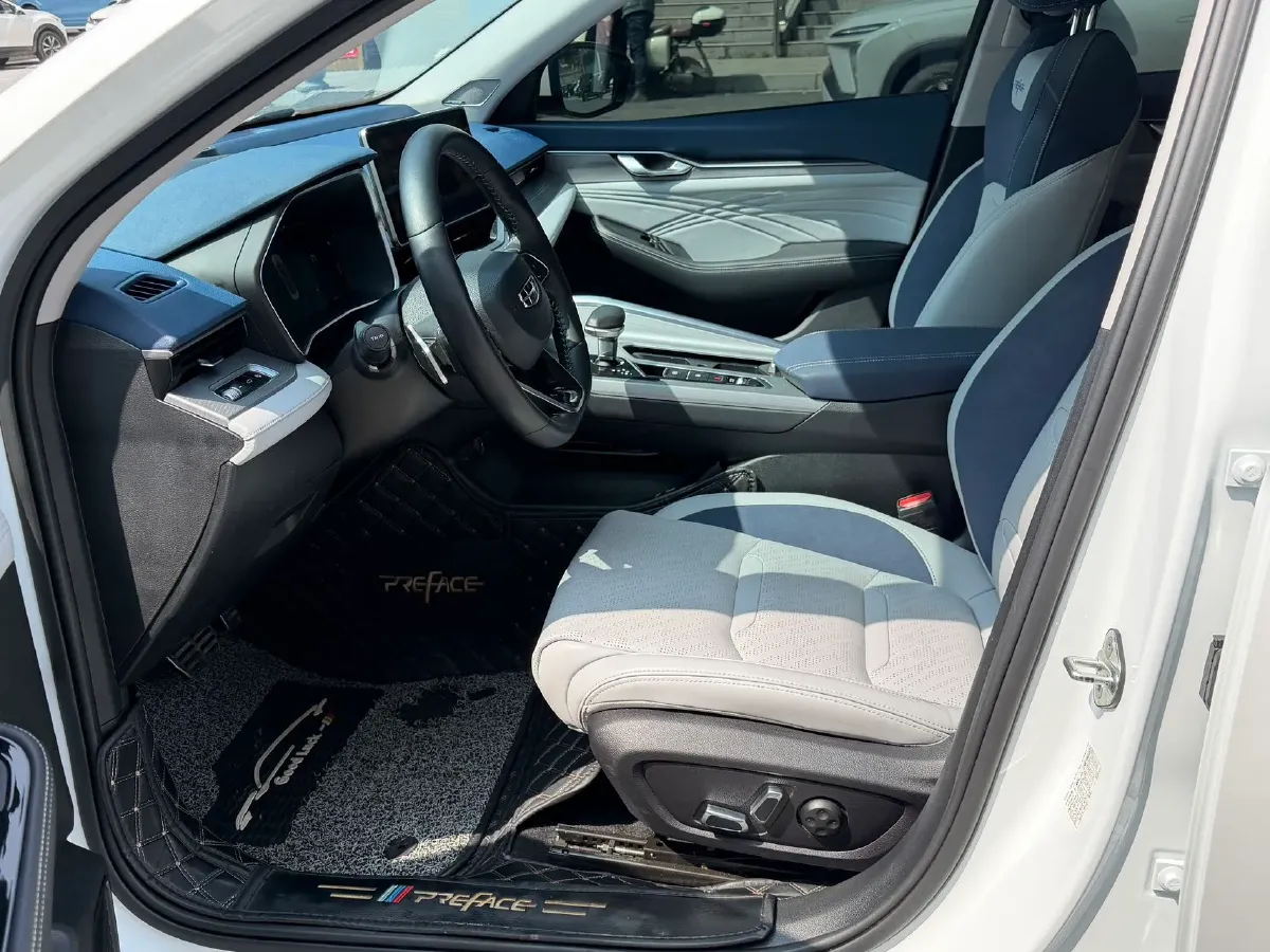 2020 Geely Tugella 2.0T 238HP L4 8AT,autocango,china used car exporter,china ev exporter,chinese used car exporter,chinese used ev exporter