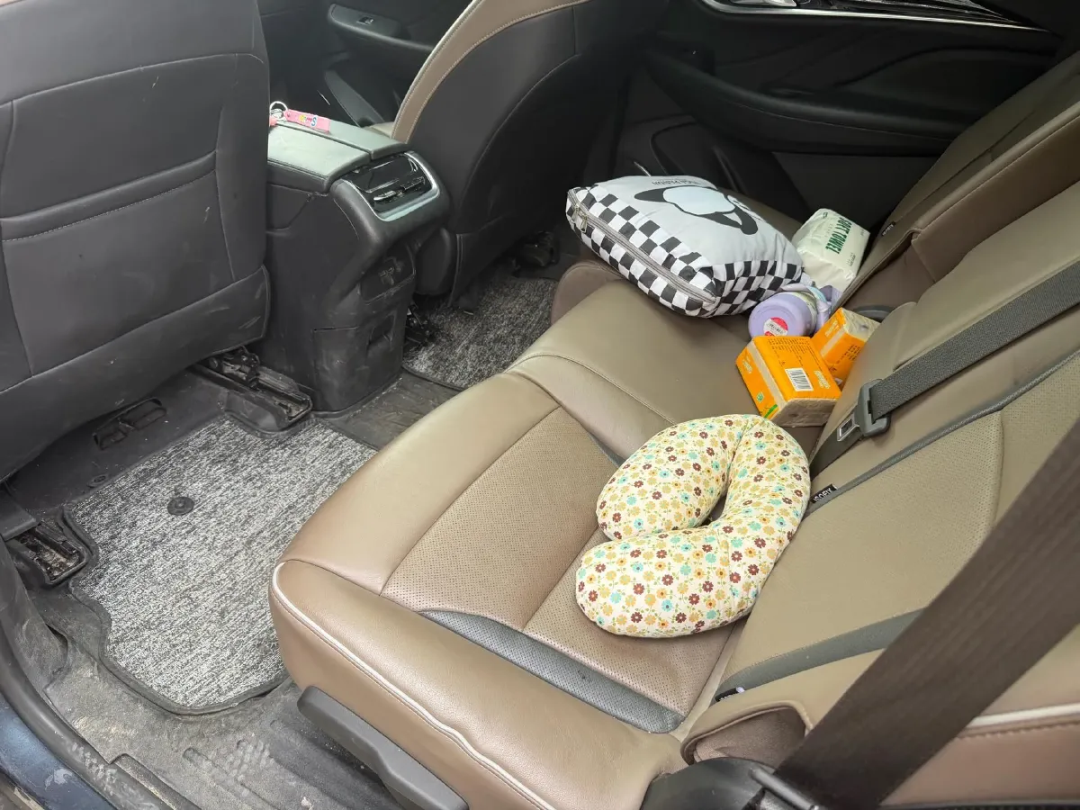 2020 Buick Enclave 2.0T 237HP L4 9AT,autocango,china used car exporter,china ev exporter,chinese used car exporter,chinese used ev exporter