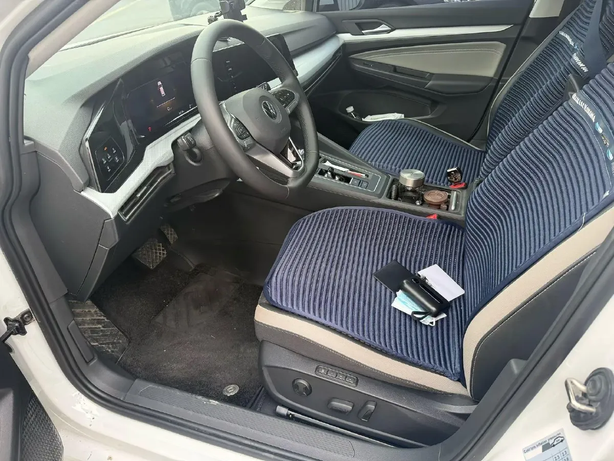 2024 Volkswagen Golf 1.4T 150HP L4 7DCT,autocango,china used car exporter,china ev exporter,chinese used car exporter,chinese used ev exporter