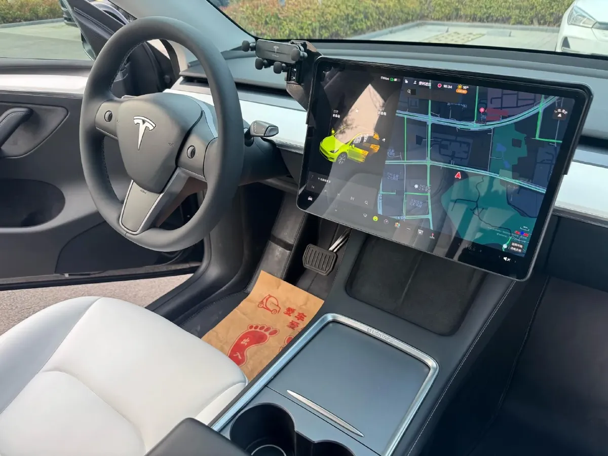 2021 MINI COUNTRYMAN 1.5T 136HP L3 8AT,autocango,china used car exporter,china ev exporter,chinese used car exporter,chinese used ev exporter