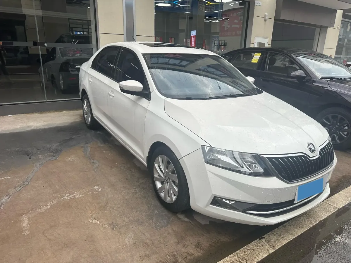 2018 Skoda Rapid 1.6L 110HP L4 6AT,autocango,china used car exporter,china ev exporter,chinese used car exporter,chinese used ev exporter