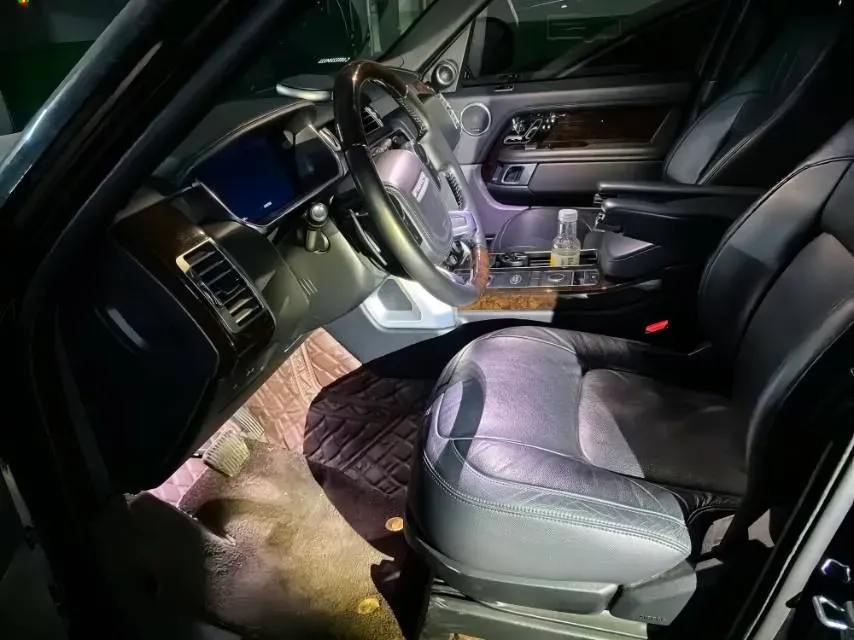 2022 Land Rover Range Rover 3.0T 360HP L6 8AT,autocango,china used car exporter,china ev exporter,chinese used car exporter,chinese used ev exporter