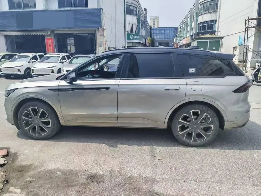 2023 Lincoln Nautilus 2.0T 282HP L4 E-CVT Hybrid,autocango,china used car exporter,china ev exporter,chinese used car exporter,chinese used ev exporter