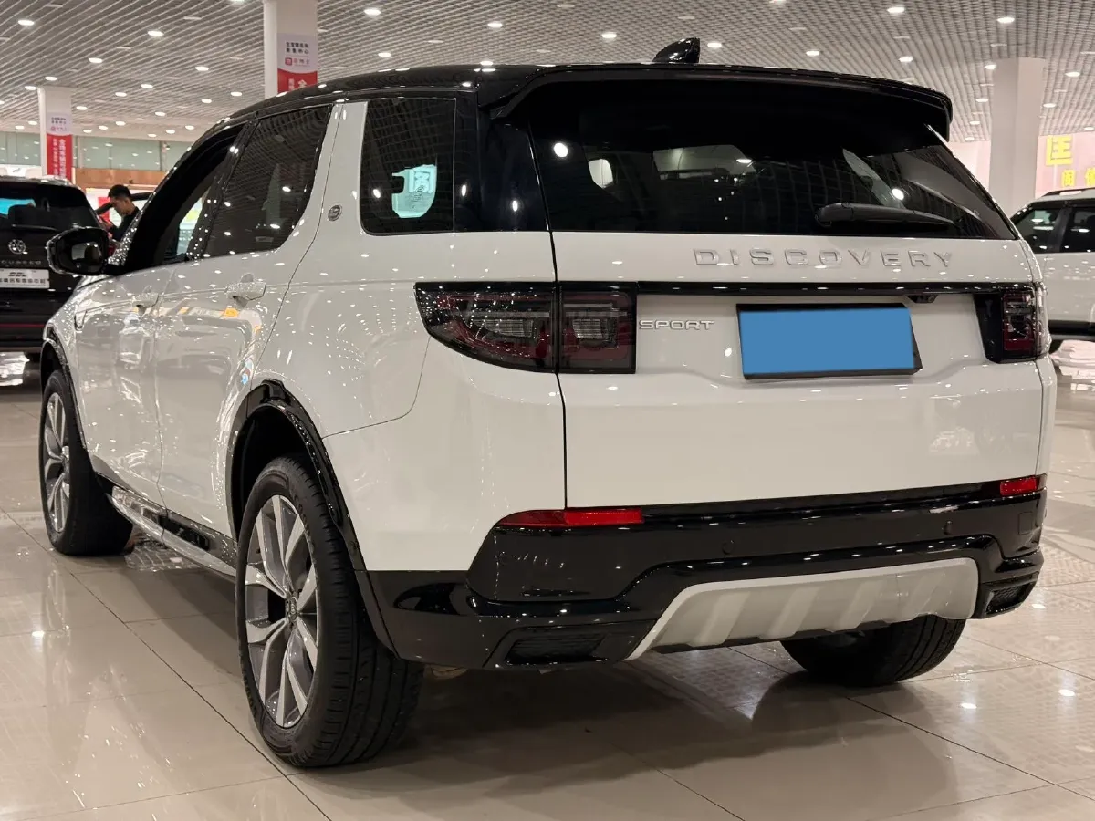 2024 Land Rover Discovery Sport 2.0T 249HP L4 9AT,autocango,china used car exporter,china ev exporter,chinese used car exporter,chinese used ev exporter