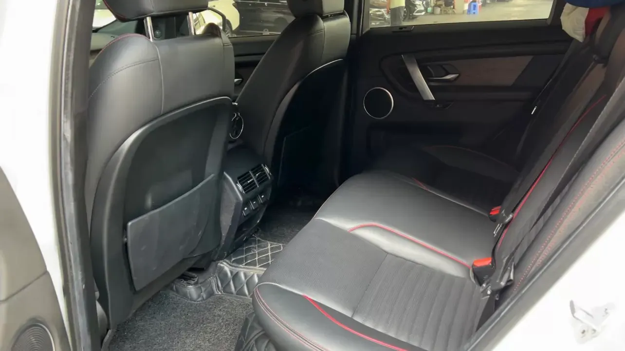 2021 Land Rover Discovery Sport 2.0T 249HP L4 9AT,autocango,china used car exporter,china ev exporter,chinese used car exporter,chinese used ev exporter