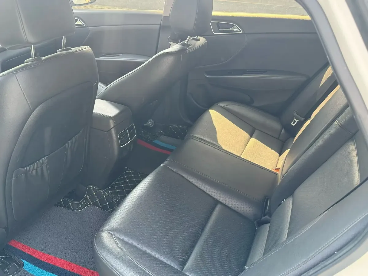 2017 Hyundai Mistra 1.6T 175HP L4 7DCT,autocango,china used car exporter,china ev exporter,chinese used car exporter,chinese used ev exporter