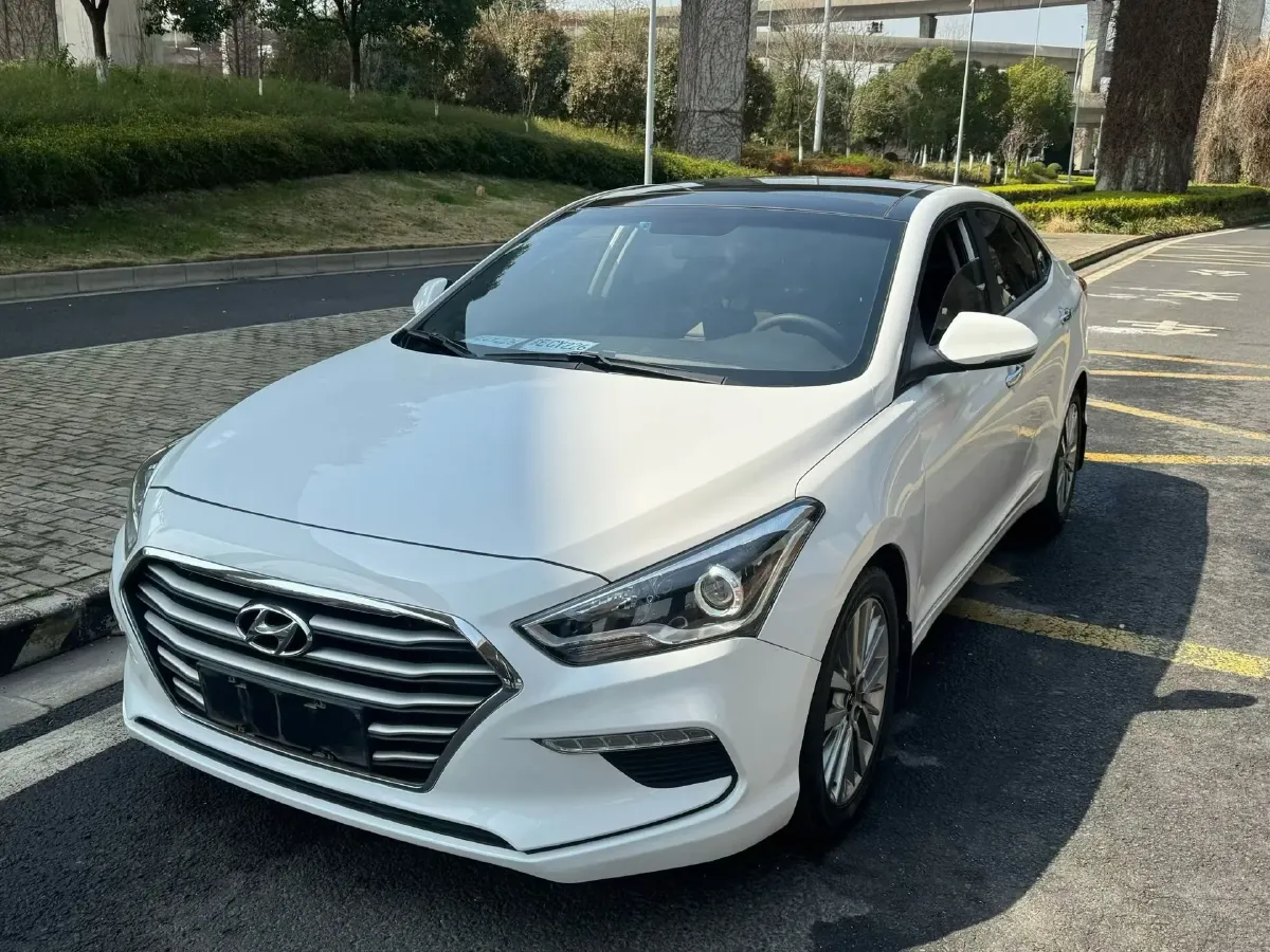 2017 Hyundai Mistra 1.6T 175HP L4 7DCT,autocango,china used car exporter,china ev exporter,chinese used car exporter,chinese used ev exporter