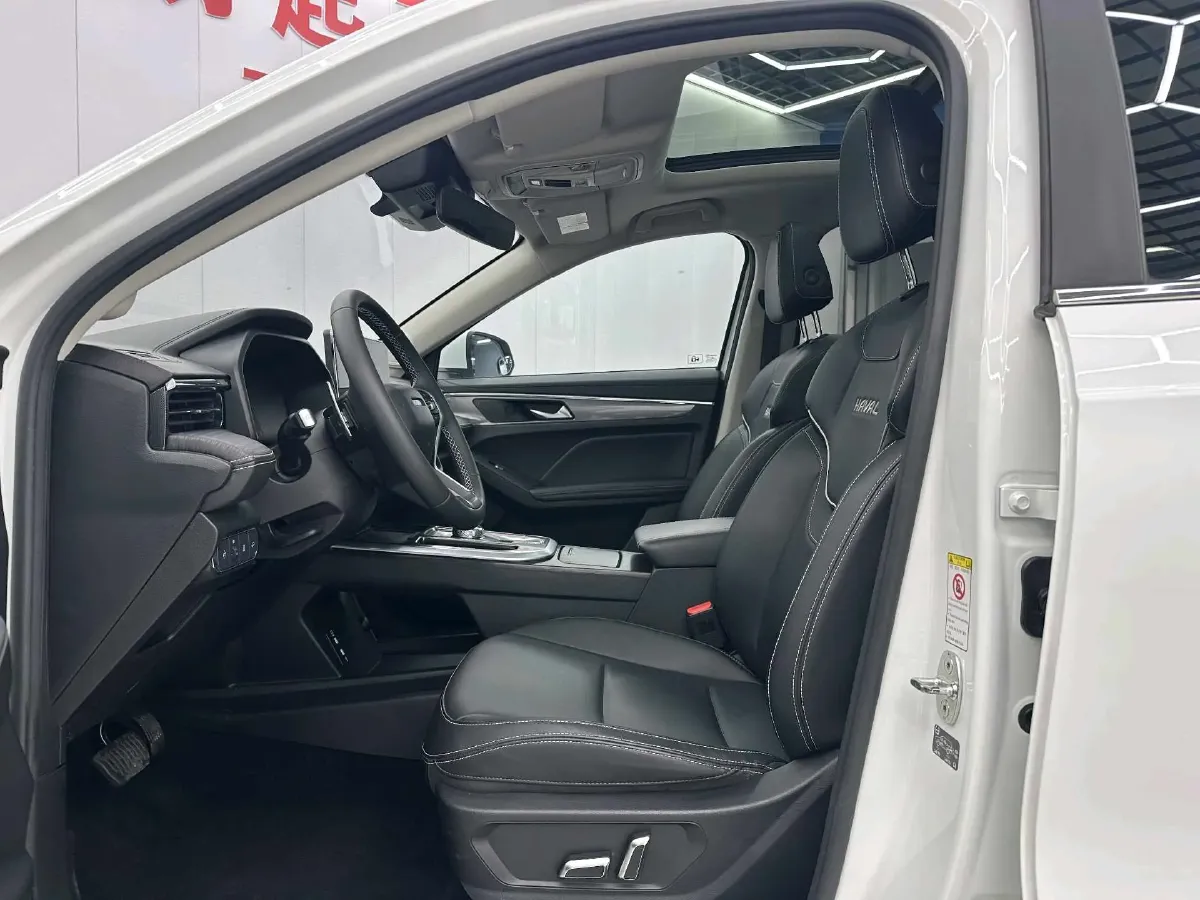 2021 Haval Jolion 1.5T 150HP L4 7DCT,autocango,china used car exporter,china ev exporter,chinese used car exporter,chinese used ev exporter