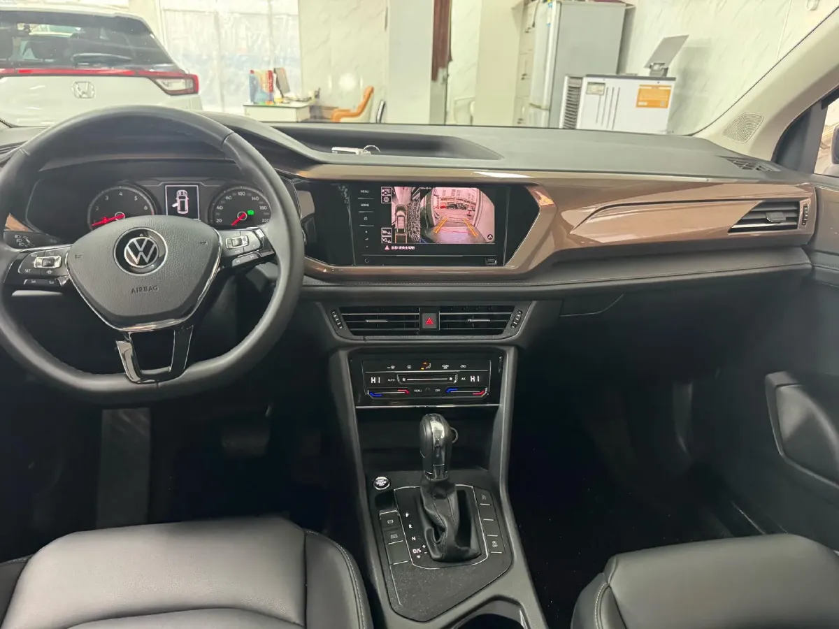 2021 Volkswagen Tharu 1.4T 150HP L4 7DCT,autocango,china used car exporter,china ev exporter,chinese used car exporter,chinese used ev exporter