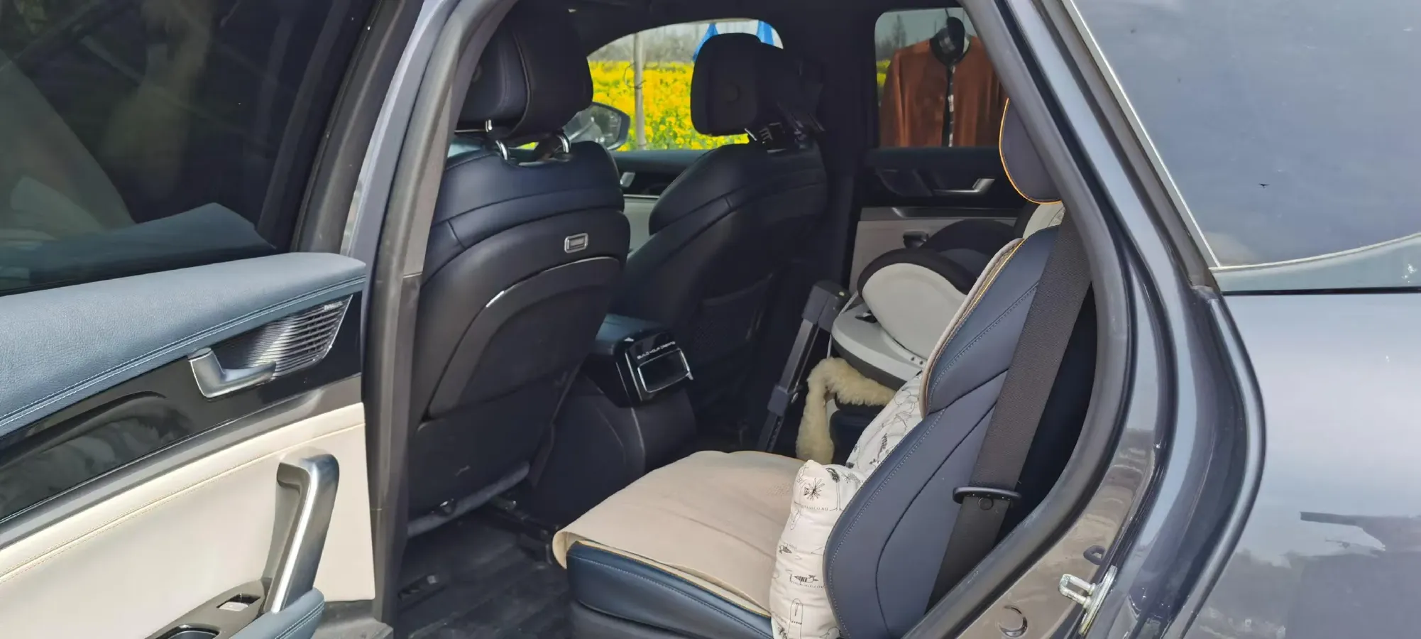 2022 Roewe iMAX8 BEV 90KWH,autocango,china used car exporter,china ev exporter,chinese used car exporter,chinese used ev exporter