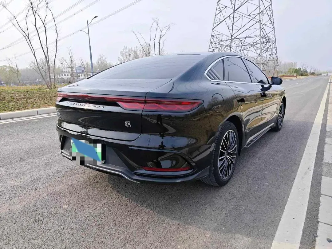 2022 Volkswagen Tiguan L 2.0T 186HP L4 7DCT,autocango,china used car exporter,china ev exporter,chinese used car exporter,chinese used ev exporter