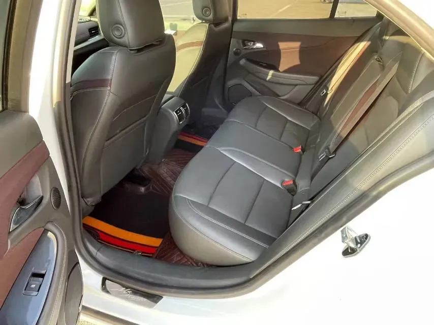 2018 Chevrolet Malibu 1.5T 170HP L4 6AT,autocango,china used car exporter,china ev exporter,chinese used car exporter,chinese used ev exporter