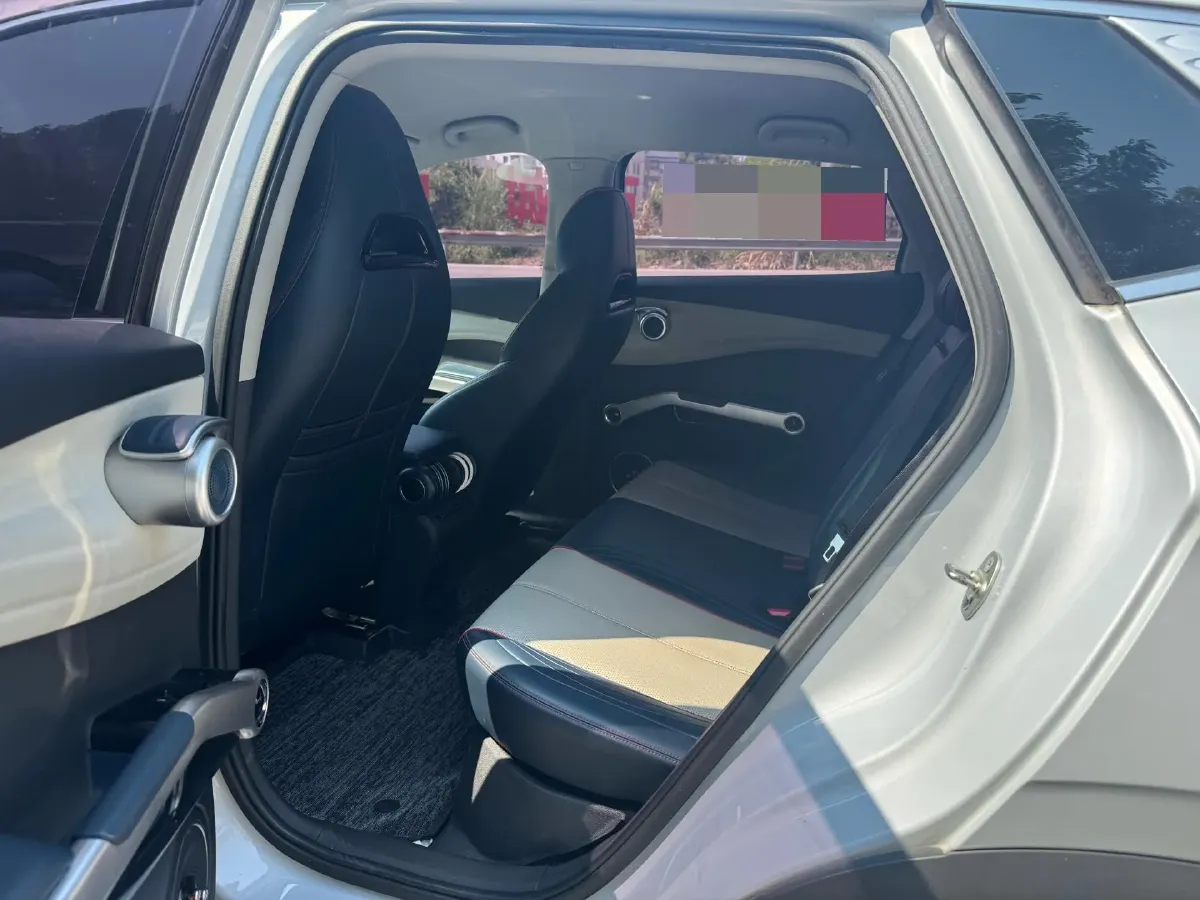 2022 Hycan Z03 BEV 64.23KWH,autocango,china used car exporter,china ev exporter,chinese used car exporter,chinese used ev exporter