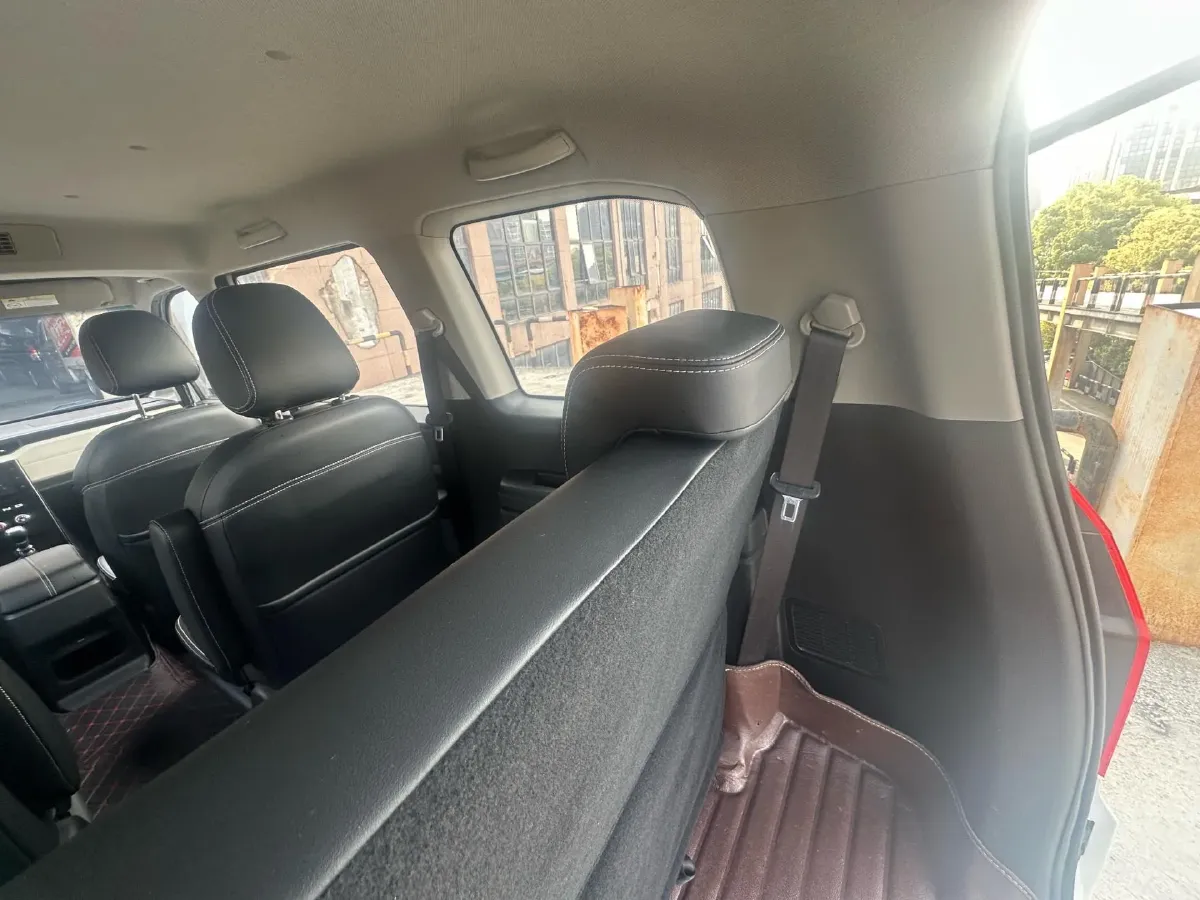 2019 WuLing HongGuang Plus 1.5T 147HP L4 6MT,autocango,china used car exporter,china ev exporter,chinese used car exporter,chinese used ev exporter