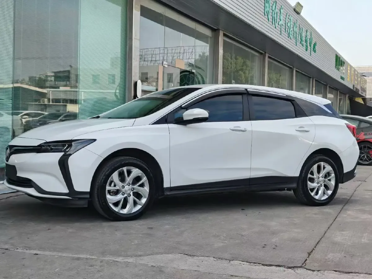 2023 Buick Velite 6 BEV 50.3KWH,autocango,china used car exporter,china ev exporter,chinese used car exporter,chinese used ev exporter