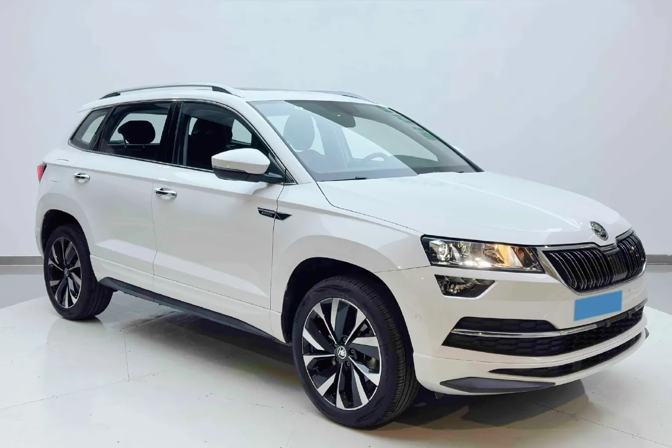 2022 Skoda Karoq 1.4T 150HP L4 7DCT,autocango,china used car exporter,china ev exporter,chinese used car exporter,chinese used ev exporter